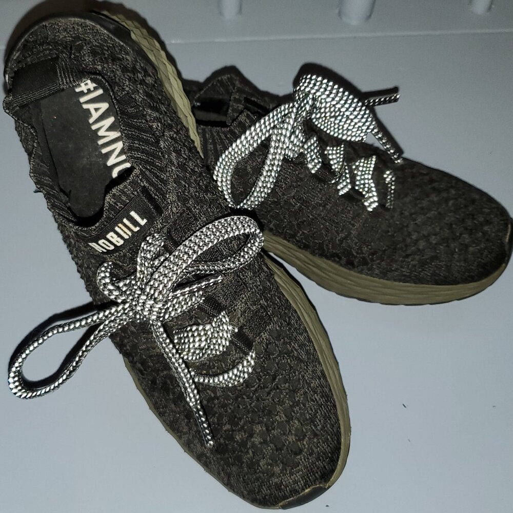 NOBULL Diamond Knit Runner - Black/Grey - Like New - Womens Size 8